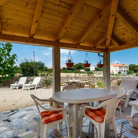 Apartman Dobrila *