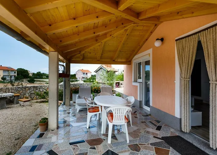 Dobrila Apartament *