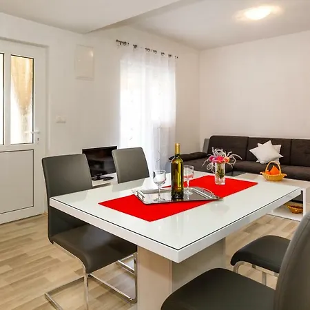 Dobrila Apartament