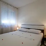 Dobrila Vrh (Krk)